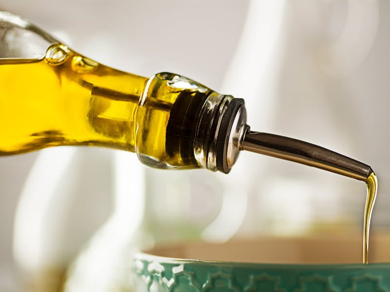 Olive oil may lower heart disease risk