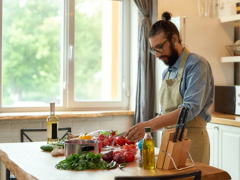 What goes into a Mediterranean diet, and how to get started