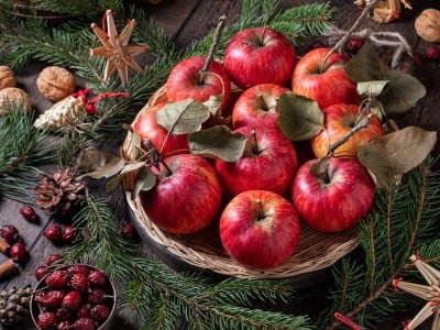 Even inside holiday desserts, can apples help keep the doctor away?