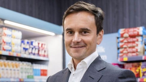 Iceland boss retracts HIV needle staff attack claim