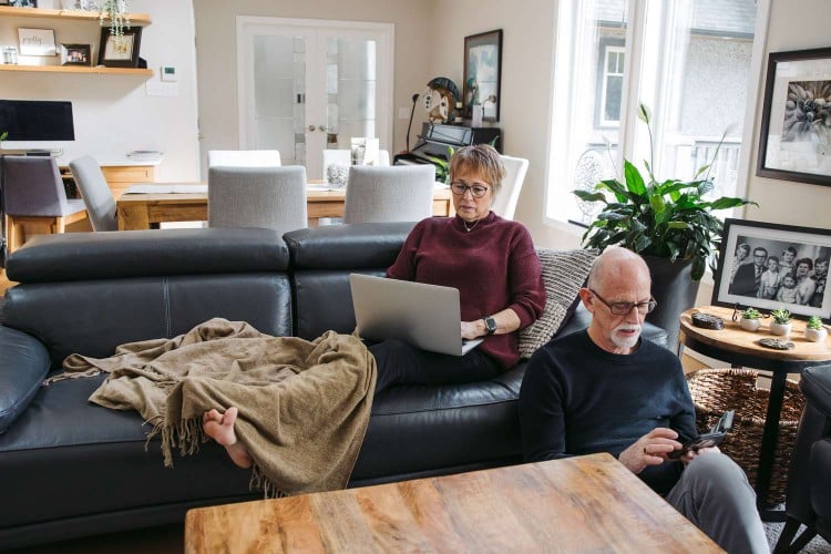 Sitting More Than 10 Hours A Day May Increase Dementia Risk
