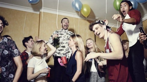 Airbnb turns to AI to help prevent house parties
