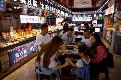 China's Nov services activity accelerates on boost from new orders - Caixin PMI