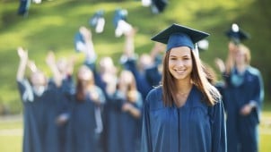 10 Employment Opportunities to Help Finance Your College Education