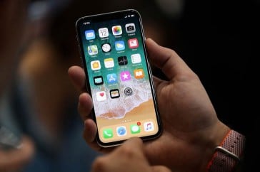 7 Quick Ways to Instantly Free Up Space on Your Phone