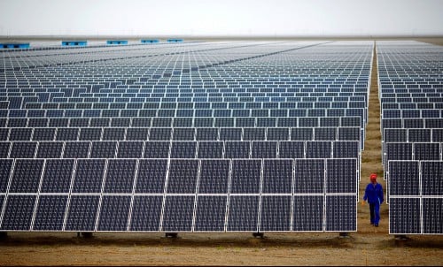 China to roll back clean power subsidies after boom