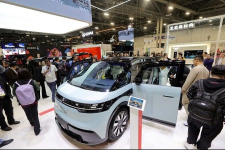 Chinese auto stocks strain under tariff pressure