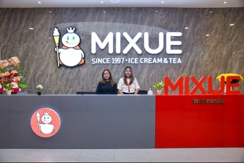 China's bubble tea firm Mixue to raise about US$500 million in Hong Kong IPO later in Feb, sources say