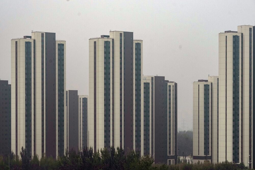 Developer Greentown China plans additional dollar bonds to refinance debt